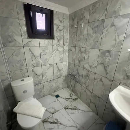 Lotus Line Hotel *